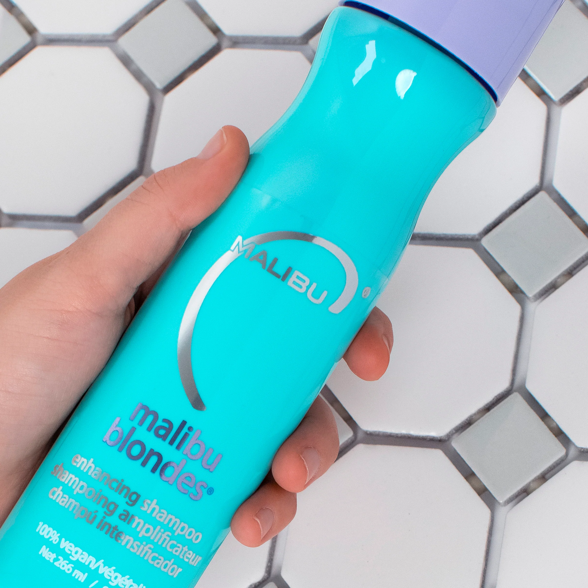 Malibu Blondes® Enhancing Shampoo - Image 4